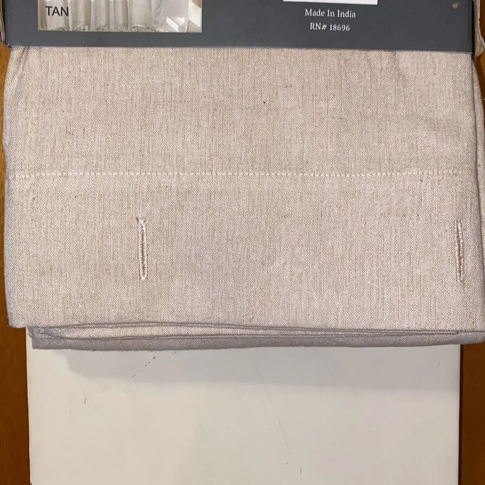 🧁 NWT Oxford Stripe 100% Cotton Tan Shower Curtain